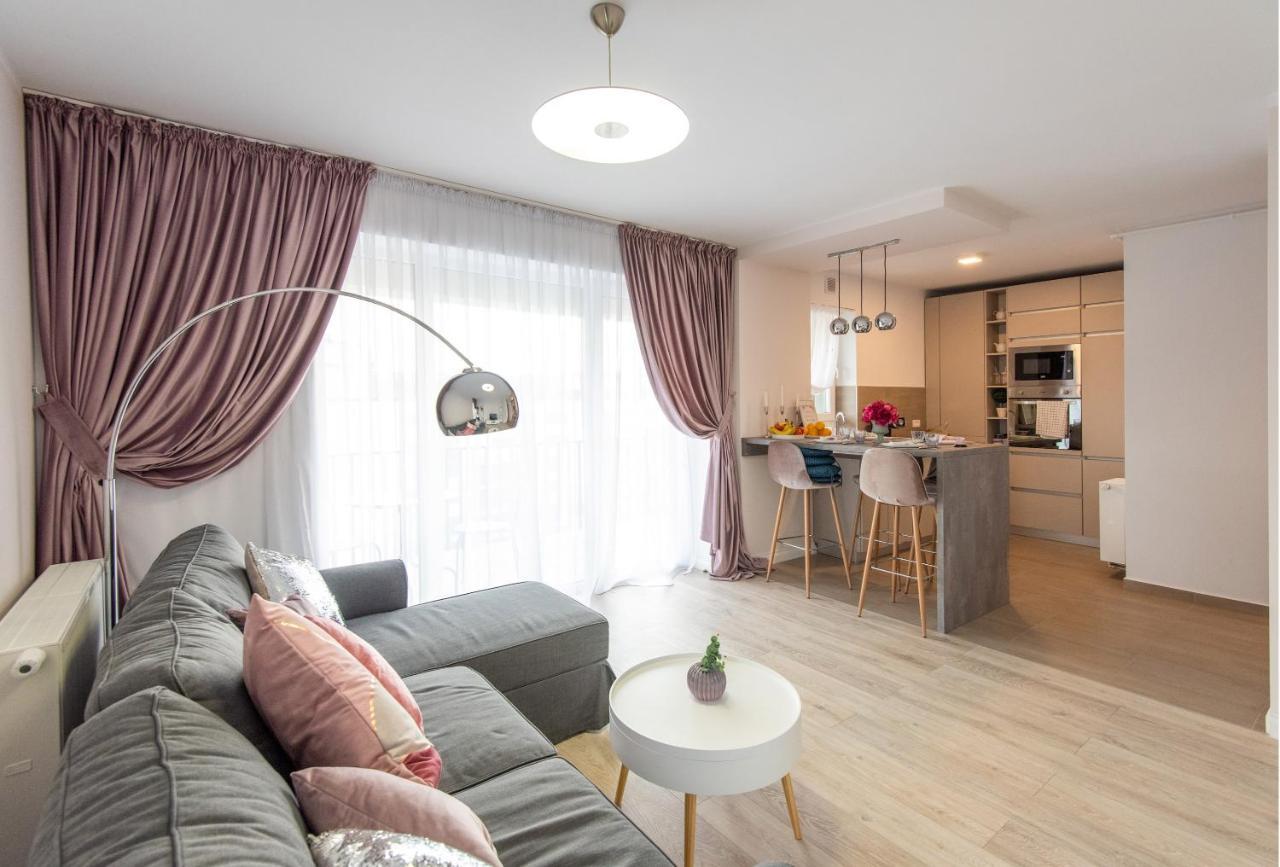 Zen Apartments Brasov Ngoại thất bức ảnh